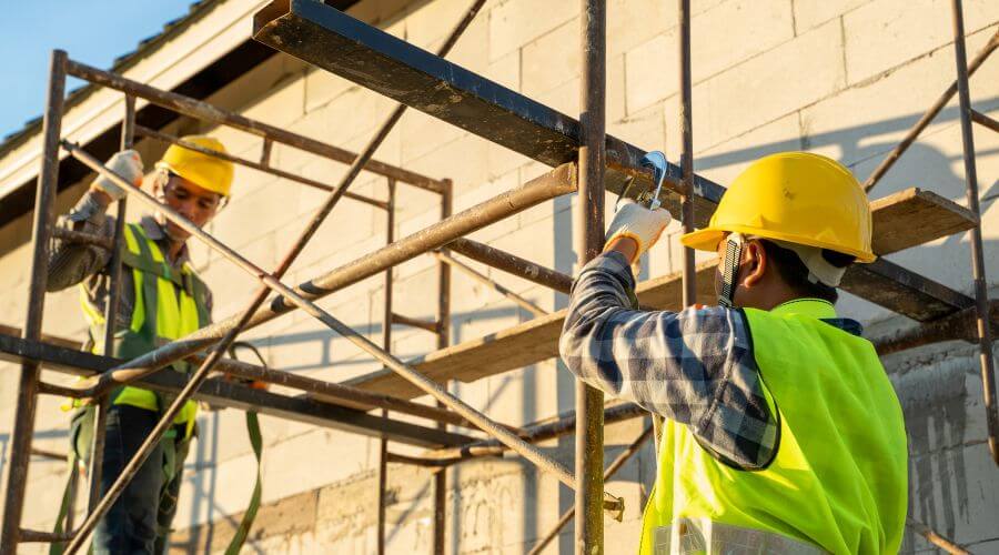 Expert Emergency Roof Repairs services in Saint Marys, OH